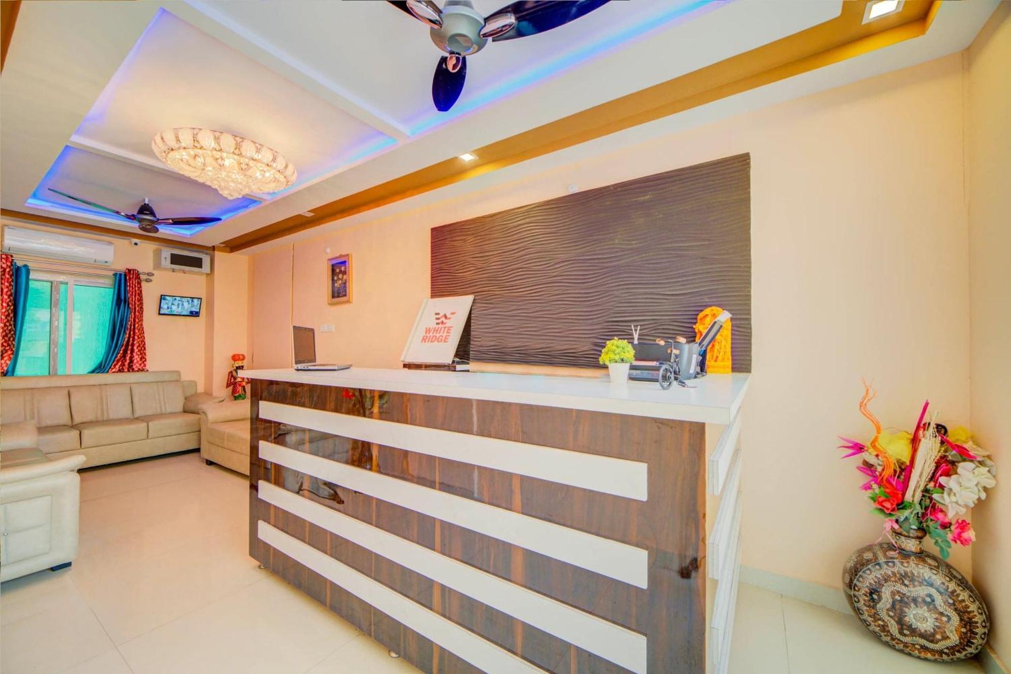Super Hotel O White Ridge Sururnagar Eksteriør billede
